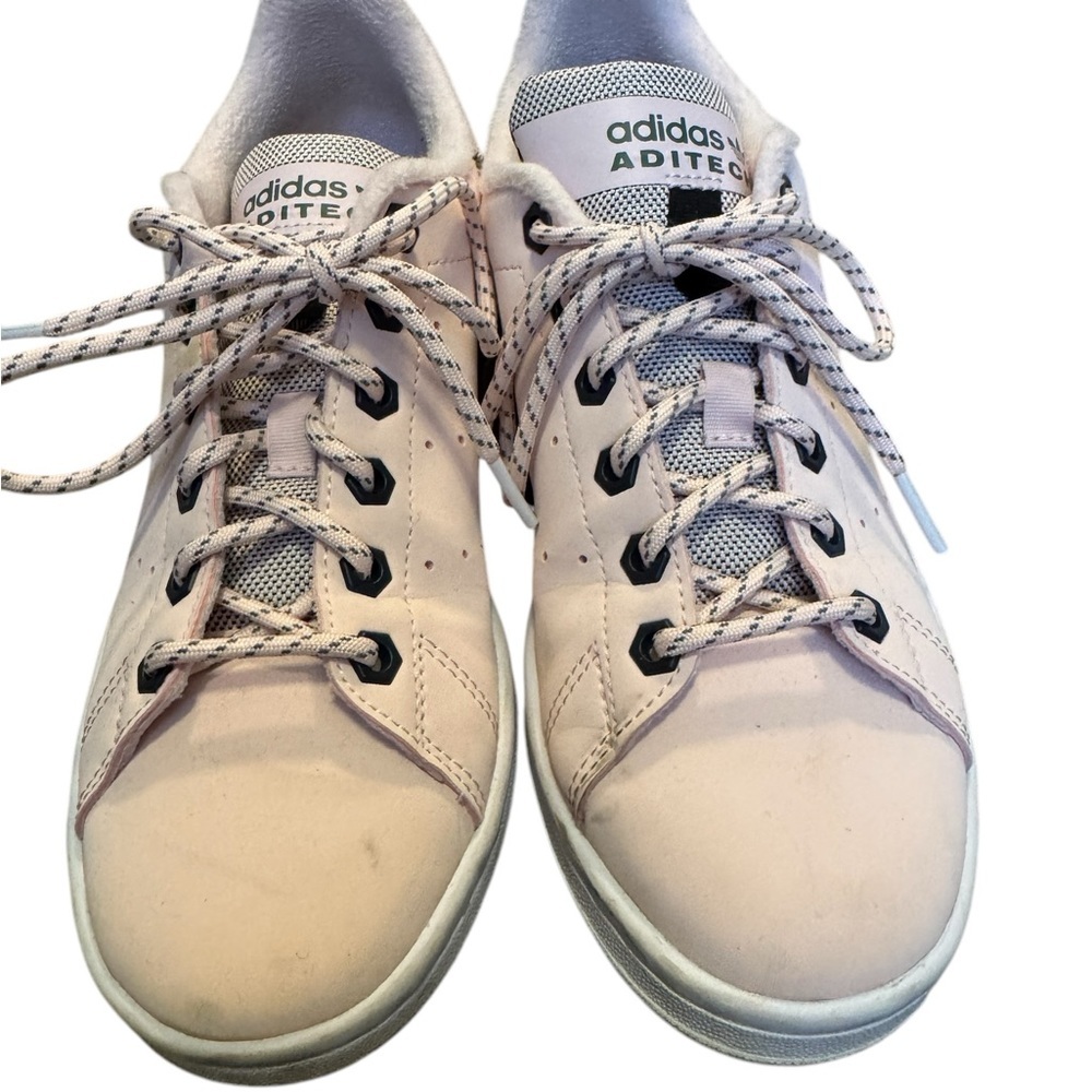 Adidas Aditec Women's leather low top Pink Sneakers sz6